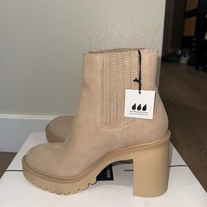 Dolce Vita Tan Heeled Boots